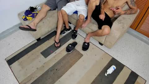 nympho_nathy_sophi online show from 03-25-26, 01:22