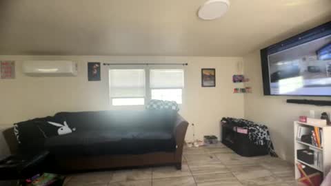 Snapshot of nymphomaticbaby chatting on 11-25-25, 06:41 nymphomaticbaby online show from 11-25-25, 06:41