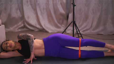 nyrobinova online show from 01-29-25, 10:16