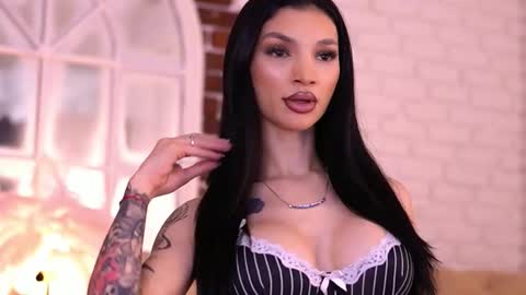 Nyssa online show from 03-04-26, 06:14