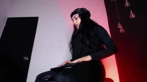 nyx1126 online show from 01-15-25, 06:40