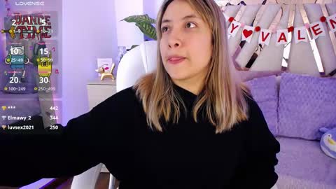 Alex   .    online show from 03-01-25, 09:37