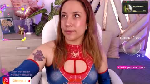 Alex   .    online show from 09-19-25, 09:48