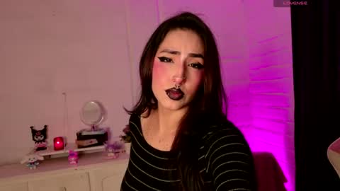 Snapshot of nyx_blackmoon chatting on 06-14-26, 10:28 Nyx BlackMoon online show from 06-14-26, 10:28