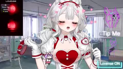 Snapshot of nyxie_chan chatting on 10-09-25, 11:19 Nyxie online show from 10-09-25, 11:19