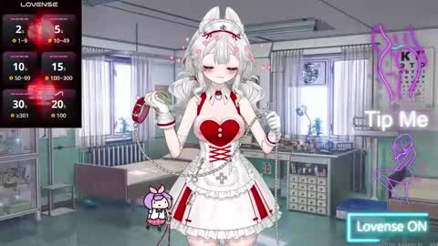 Snapshot of nyxie_chan chatting on 10-11-25, 12:36 Nyxie online show from 10-11-25, 12:36