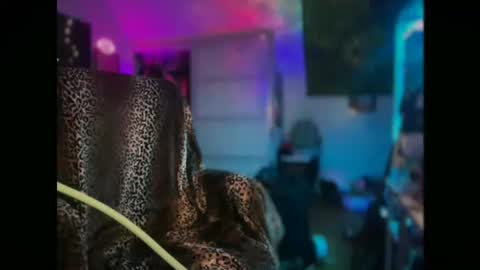 nyxxen online show from 02-08-26, 11:35