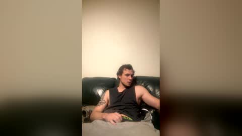 Snapshot of nzhound chatting on 06-02-26, 02:41 nzhound online show from 06-02-26, 02:41
