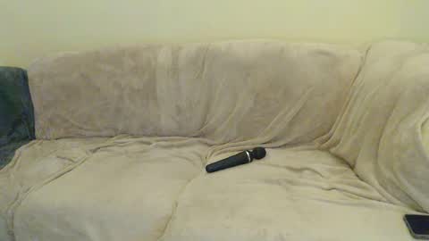 Stef  Derek online show from 03-04-25, 03:11