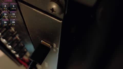 Snapshot of o_doctor chatting on 10-19-25, 03:45 Dr. O... online show from 10-19-25, 03:45