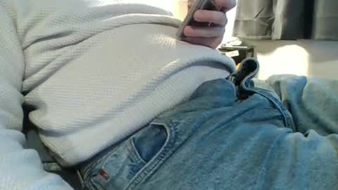 obedient9402 online show from 12-04-25, 03:32