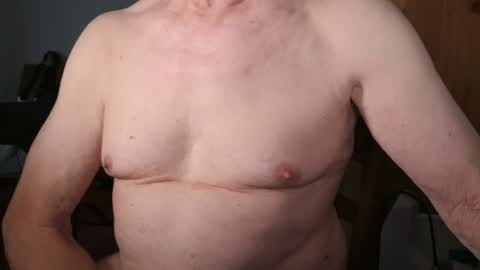 Snapshot of obediently77 chatting on 07-09-26, 07:18 obediently77 online show from 07-09-26, 07:18