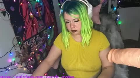 occvlt qveen online show from 02-14-25, 12:30