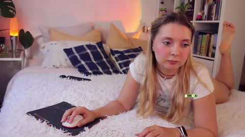 Ellen- online show from 09-11-25, 07:19