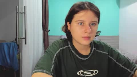 Snapshot of octopussy69x chatting on 12-13-24, 09:57 Evie online show from 12-13-24, 09:57