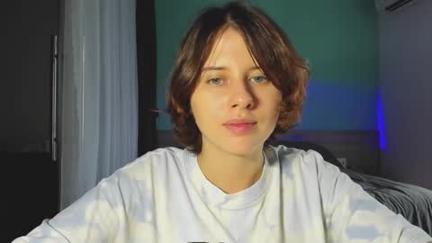 Snapshot of octopussy69x chatting on 12-21-24, 07:35 Evie online show from 12-21-24, 07:35