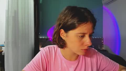 Snapshot of octopussy69x chatting on 01-06-25, 04:55 Evie online show from 01-06-25, 04:55