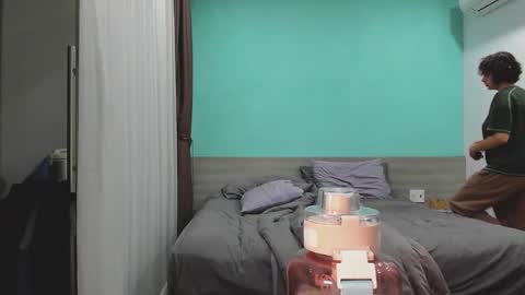 Snapshot of octopussy69x chatting on 02-16-25, 11:59 Evie online show from 02-16-25, 11:59