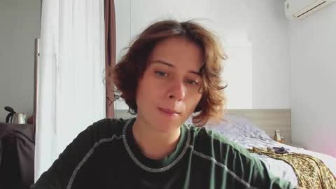 Snapshot of octopussy69x chatting on 03-10-25, 06:49 Evie online show from 03-10-25, 06:49