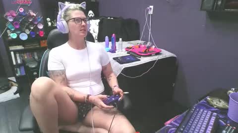 Oddy With A Body online show from 03-19-26, 06:06