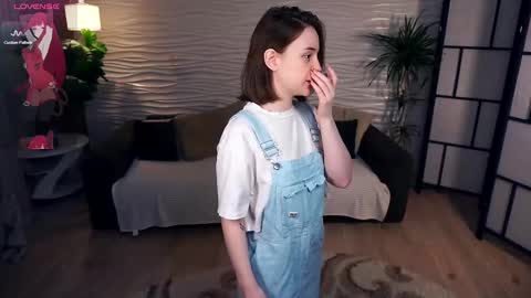 Snapshot of odellabowman chatting on 02-28-25, 08:20 Night Odella Bowman Julia online show from 02-28-25, 08:20