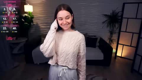 Snapshot of odellabowman chatting on 03-06-25, 08:08 Night Odella Bowman Julia online show from 03-06-25, 08:08