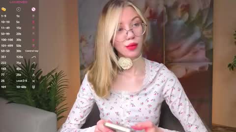 Lynna online show from 02-02-26, 11:09