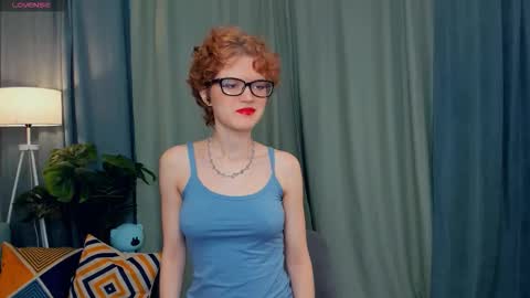 Snapshot of odettechurchwell chatting on 09-21-25, 04:03 Eli online show from 09-21-25, 04:03