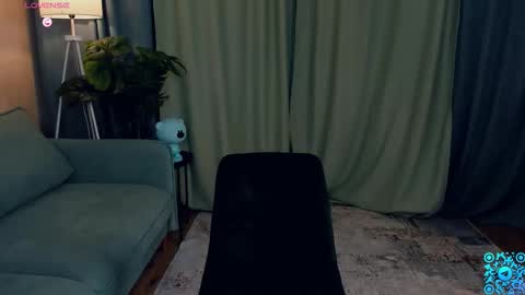 Snapshot of odettechurchwell chatting on 10-15-25, 04:23 Eli online show from 10-15-25, 04:23