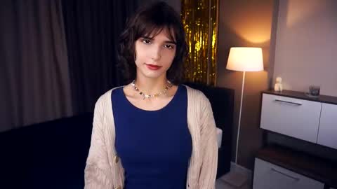 Snapshot of odettehatt chatting on 02-28-25, 03:26 Thea online show from 02-28-25, 03:26