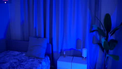 Snapshot of odettehatt chatting on 10-01-25, 06:58 Thea online show from 10-01-25, 06:58