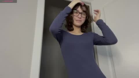 Thea online show from 04-10-26, 04:39