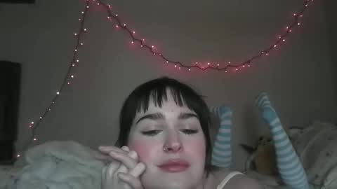 Odette online show from 02-24-26, 04:16