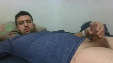 Snapshot of of_king6 chatting on 12-16-25, 01:10 the king online show from 12-16-25, 01:10