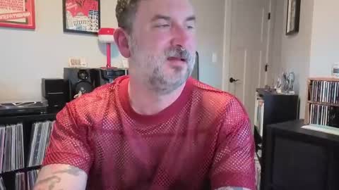 Snapshot of office_dad chatting on 09-30-25, 09:53 Office Dad online show from 09-30-25, 09:53