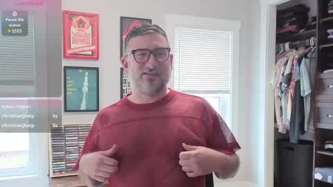 Snapshot of office_dad chatting on 10-31-25, 05:58 Office Dad online show from 10-31-25, 05:58