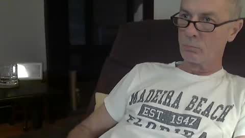 Officer online show from 12-28-24, 07:55