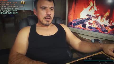 officeman7 online show from 12-22-25, 01:13