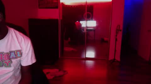 Money online show from 11-05-25, 12:38