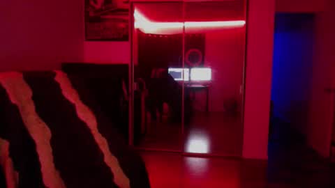 Money online show from 11-28-25, 12:08