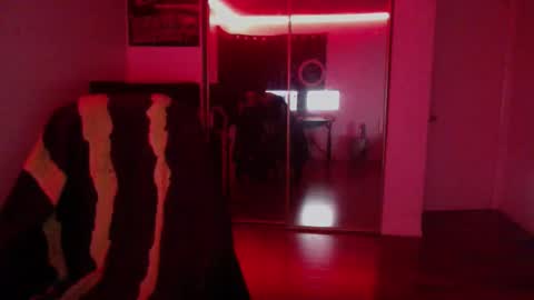 Money online show from 12-15-25, 08:18