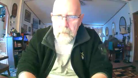 Maximus No Mo online show from 12-14-25, 01:27