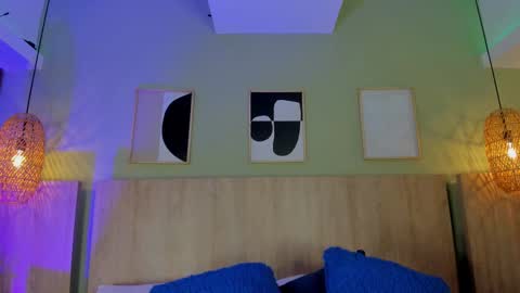 Holly online show from 01-06-26, 11:14