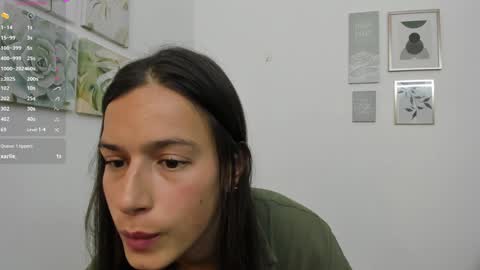 ohanna_ online show from 03-08-25, 11:39