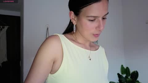 Snapshot of ohanna_ chatting on 05-06-26, 10:26 ohanna_ online show from 05-06-26, 10:26