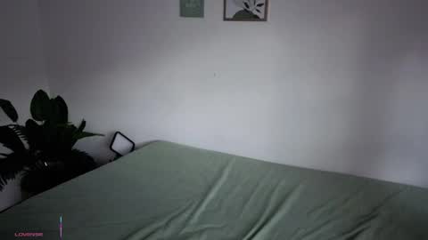 Snapshot of ohanna_ chatting on 05-20-26, 10:38 ohanna_ online show from 05-20-26, 10:38