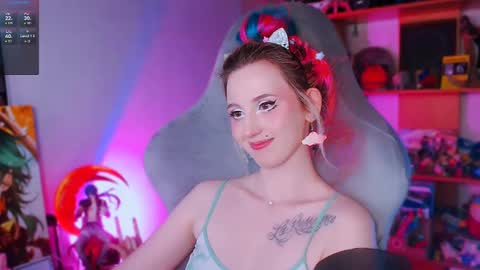 Snapshot of ohclementinee chatting on 02-18-25, 12:28 Clementine Clem online show from 02-18-25, 12:28