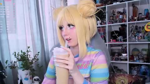 Clementine  Clem  online show from 02-13-26, 09:38