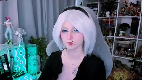 Clementine  Clem  online show from 05-28-26, 08:33