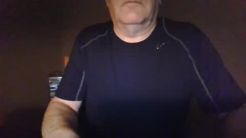 Snapshot of ohcleveland chatting on 02-14-25, 12:03 OhCleveland online show from 02-14-25, 12:03